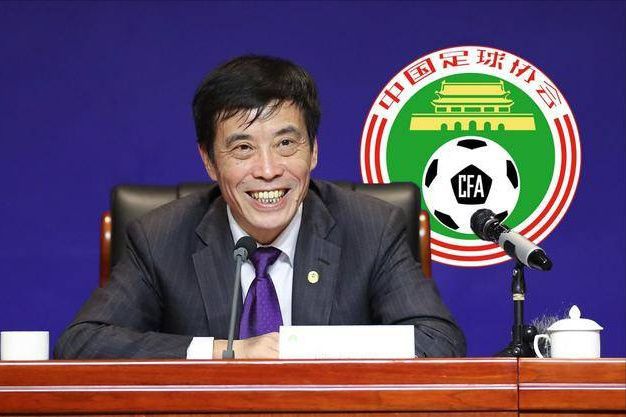 免费伊人